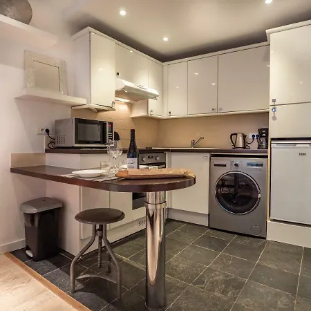 Apartment Carre D'or *